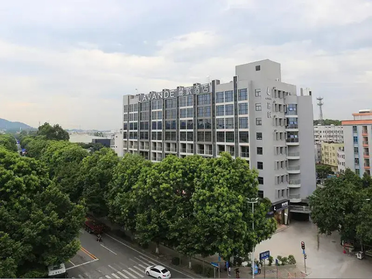 Цены на Lavande Hotels Guangzhou Science City в Гуанчжоу