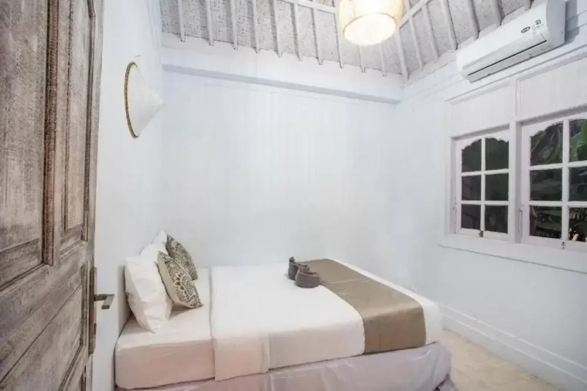 Villa Dolcevita Seminyak 3 — отель в Кута, Индонезия