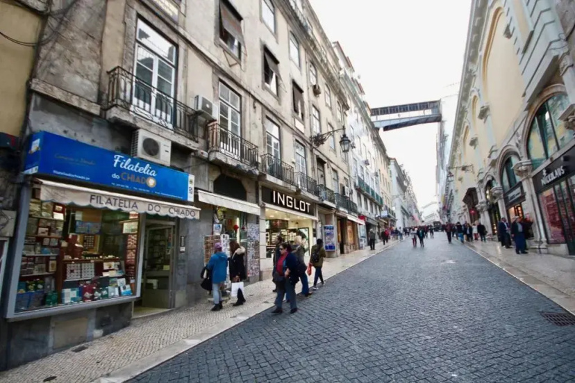 Carmo Baixa Flat — отель в Лиссабоне, Португалия