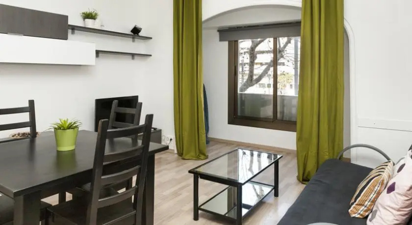 Moon Suites — забронировать отель в Барселоне