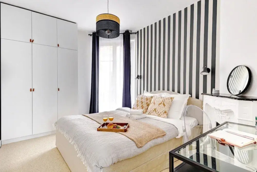 Chic 1BR by Eiffel Tower & Champ de Mars — комфортный отель в Париже