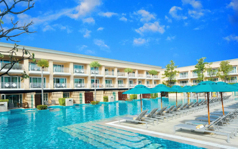 M Social Hotel Phuket — забронировать отель в Пхукете