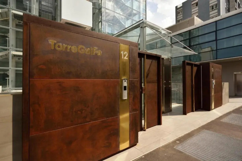 Torre Galfa Milano | UNA Esperienze — отель с удобным расположением в Милане