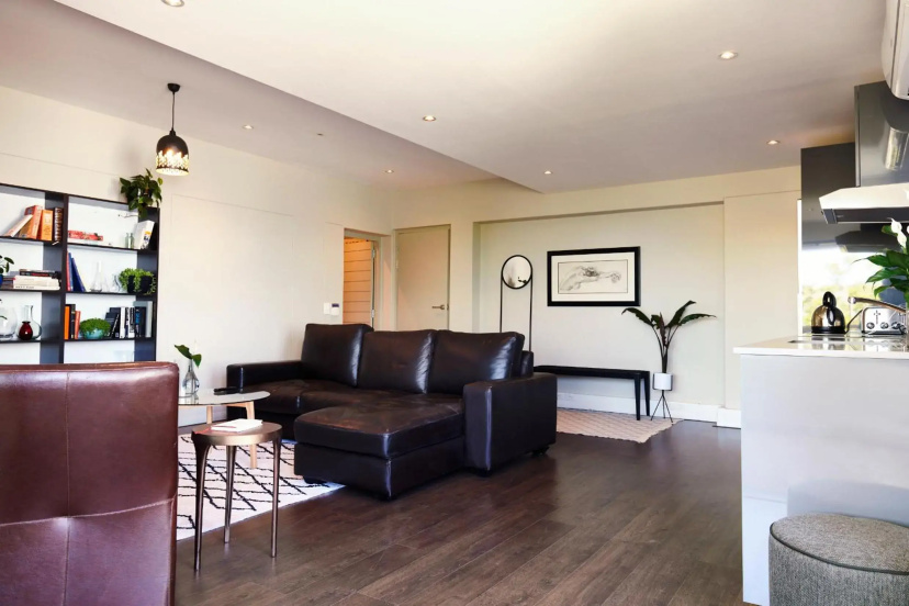 Цены на 6 on Clifton - Spacious 2 bedroom apartment в Кейптауне