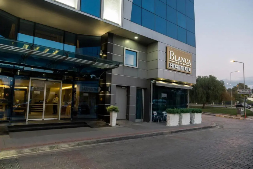 Blanca Hotel, Измир, Турция