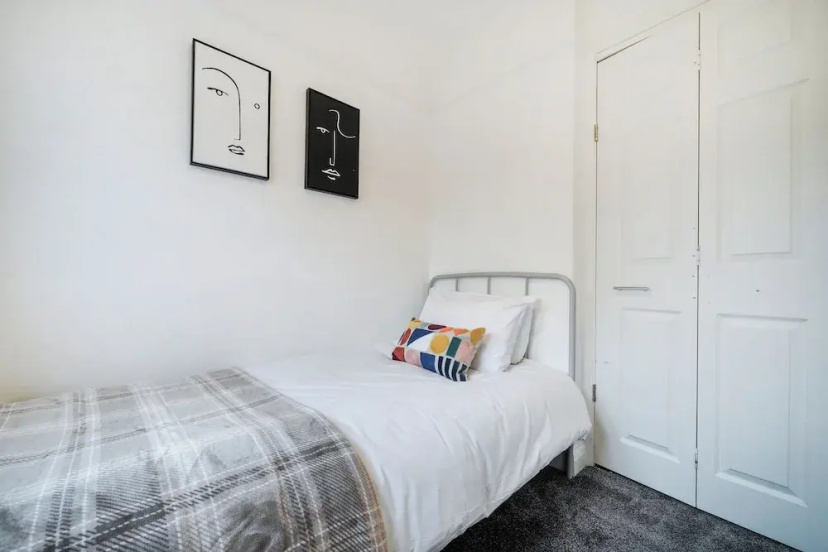 Mount Park Rd Flat — комфортный отель в Лондоне