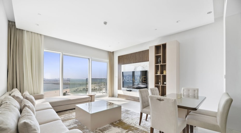 WelHome - Luxe Apt With Dazzling Views Steps From The Beach — отзывы гостей и цены