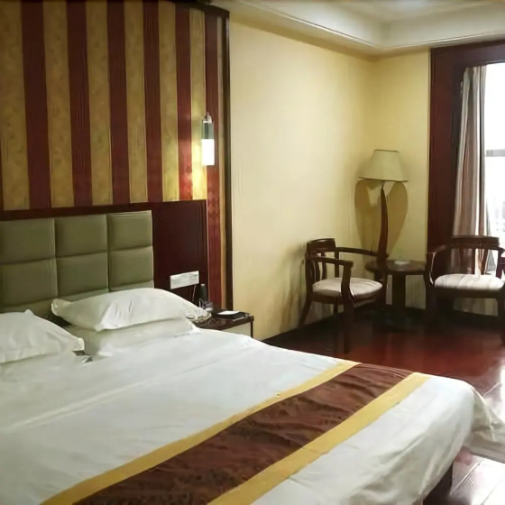Цены на Adida Business Hotel в Гуанчжоу
