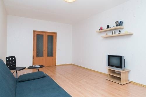Цены на Apartment On 8 Marta в Екатеринбурге