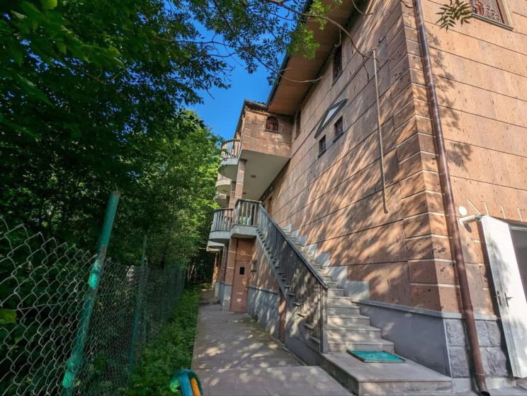 Star Apartment (Стар Апартмент) — отель в Дилижан, Армения