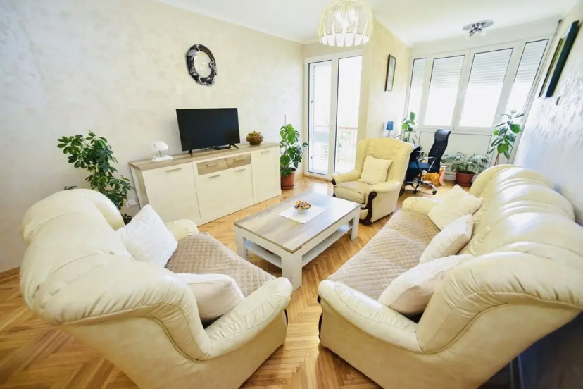 Apartman Budva — отель в Будва, Черногория