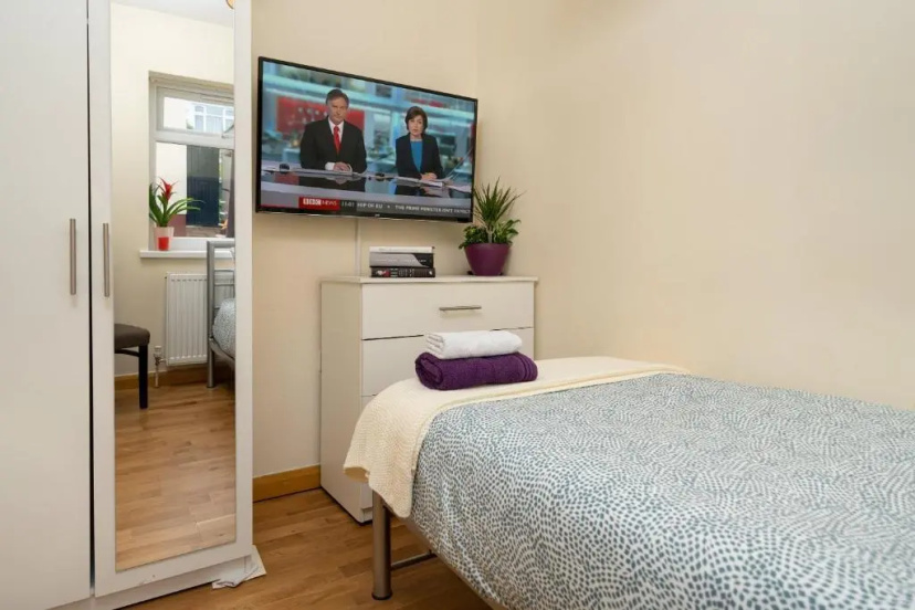 Цены на Single Room G1 (Sandycroft Guest House) в Лондоне