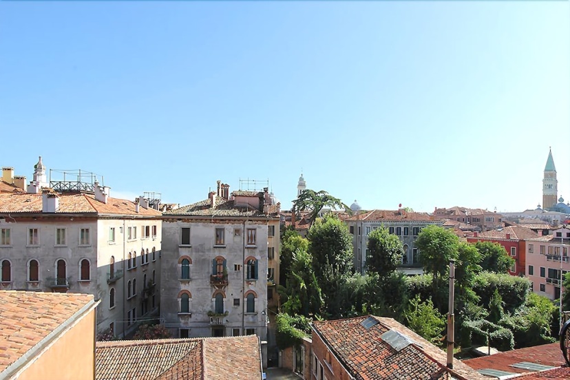 City Apartments - Venice View — забронировать отель в Венеции
