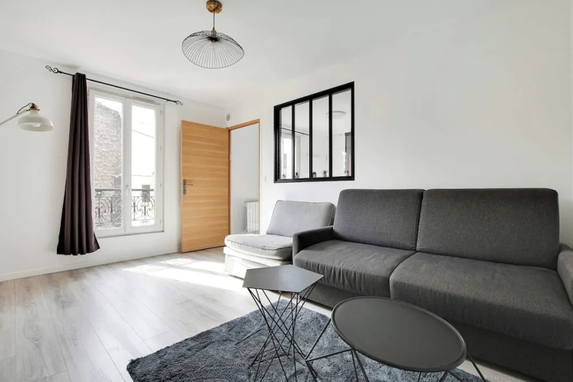 Authentic Apartment - 1br/5p - La Villette — забронировать отель в Париже