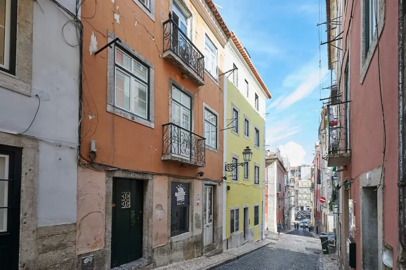 Цены на Bairro Arte - Center Lisbon в Лиссабоне