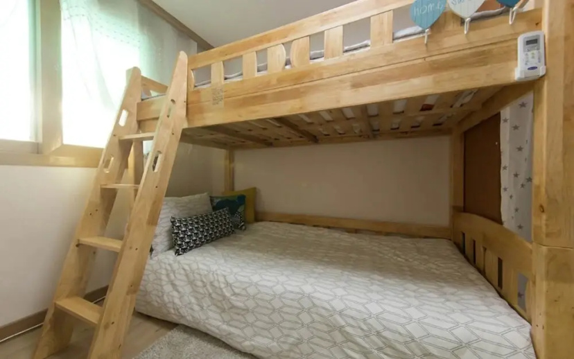 Seoul Rooftop Moonlight Guest House 3 — отель в Сеул, Южная Корея