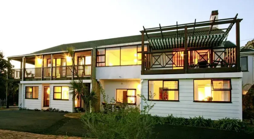 Clovelly Lodge Guest Apartments 3 — отель в Кейптауне, Южноафриканская Республика