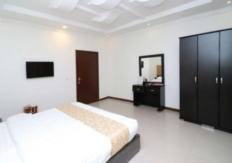 Al Aydi Furnished Apartment — отель с удобствами в Рияде