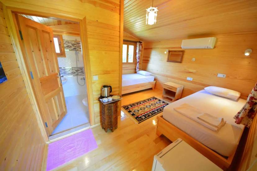 Lemon Garden Lodge — отель рядом с интересными местами в Чиралы