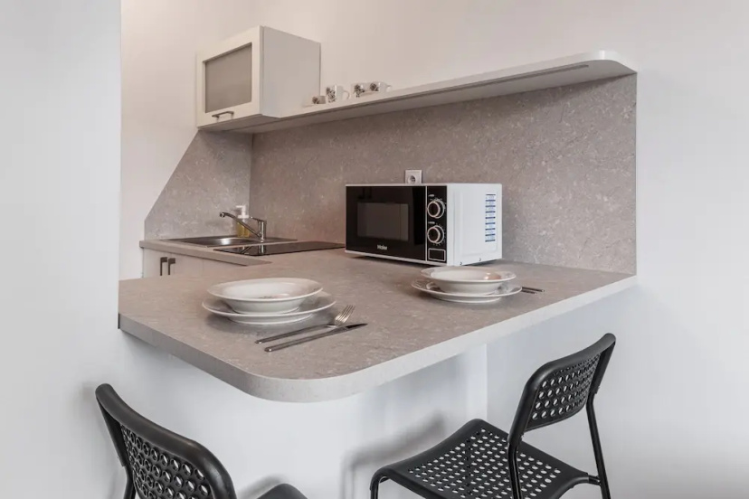 Chłodna Apartment — отель с удобствами в Варшаве
