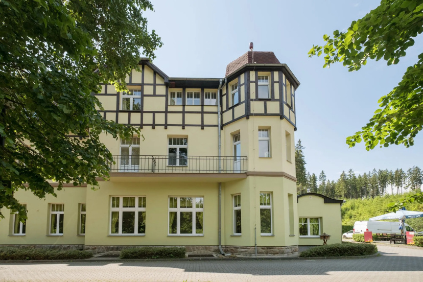 Hotel Hubertus 3 — отель в Карловых Варах, Чешская Республика