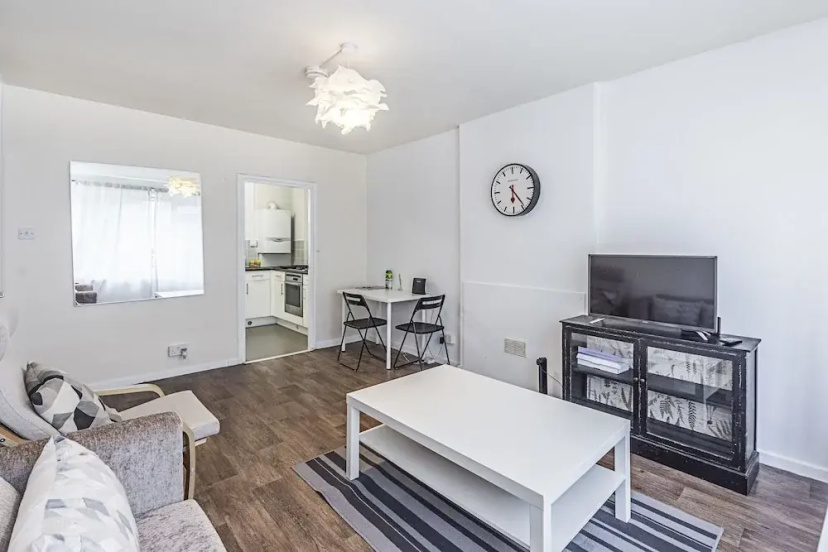 Holly Park - Finsbury Park Getaway Apartment 3 — отель в Лондоне, Соединенное Королевство