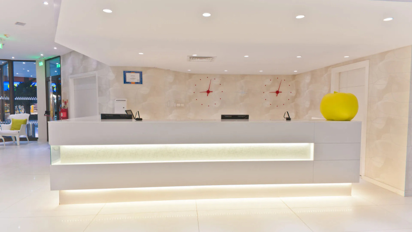 Margadina Hotel — отель в удобной локации в Айя-Напа
