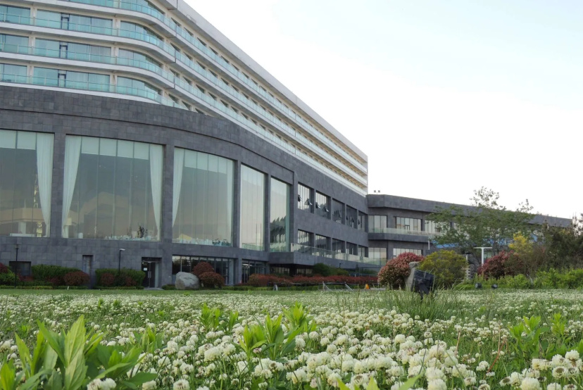 Сравните цены на Wyndham Grand Qingdao в Циндао