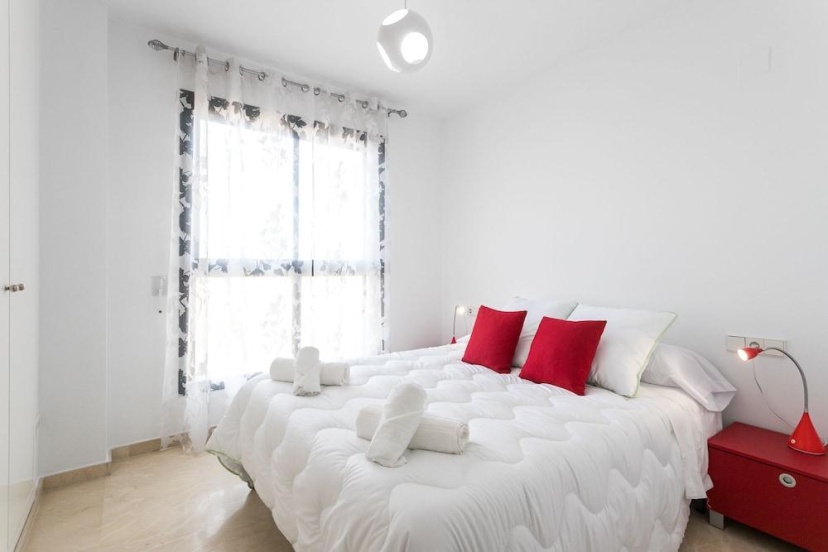 ApartUP Francia Contemporary — забронировать отель в Валенсии
