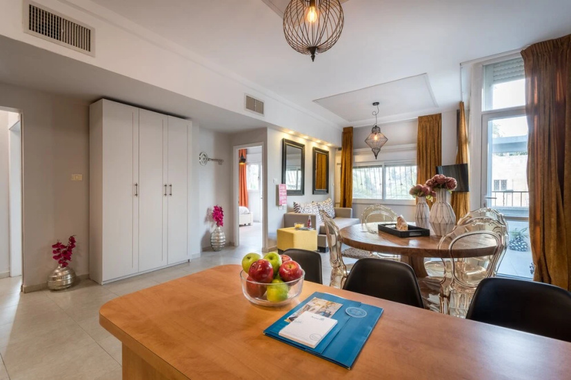 Sweet Inn Apartment - Ramban 13 — комфортный отель в Иерусалим