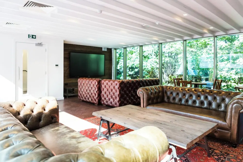 Chapter Lewisham Student Only Cozy Stay — комфортный отель в Лондоне