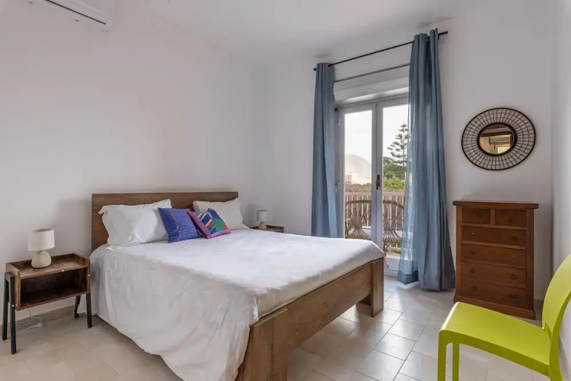 Addaura Seaview Apartment by Wonderful Italy — отель в Палермо, Италия