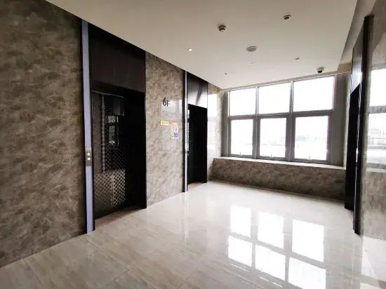 Warmhouse Apartment — отель с удобным расположением в Шанхае