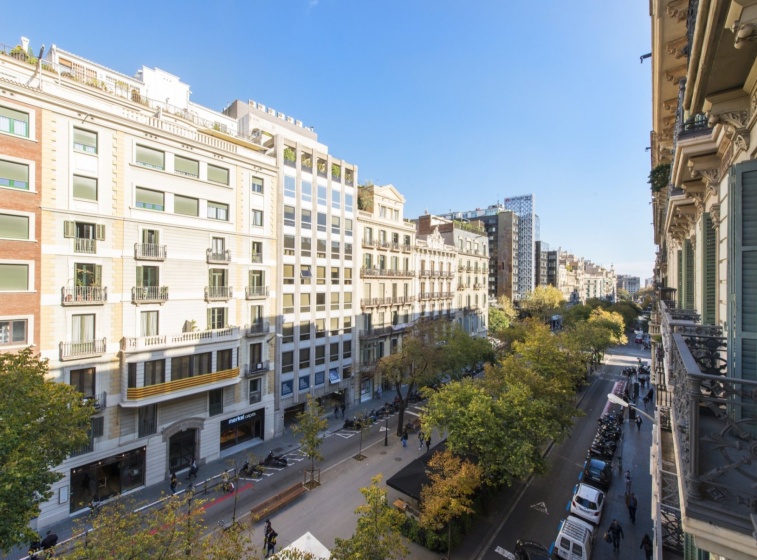 Цены на RAMBLA - Cozy Big Apartment в Барселоне