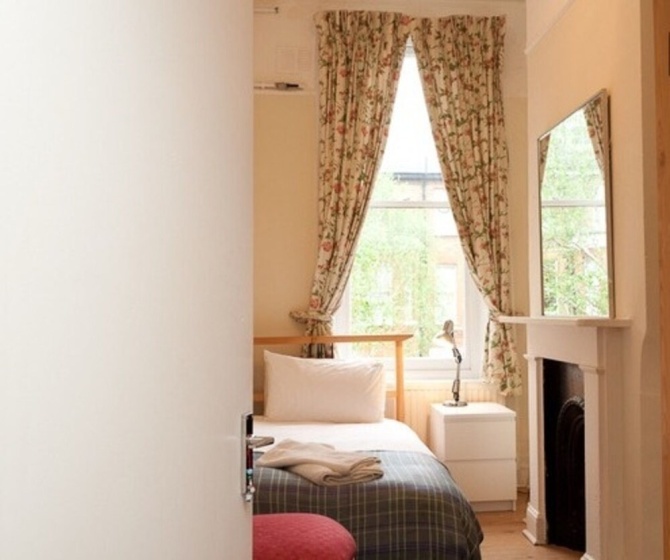 Beautiful Apartment in Best Part of Central London — комфортный отель в Лондоне
