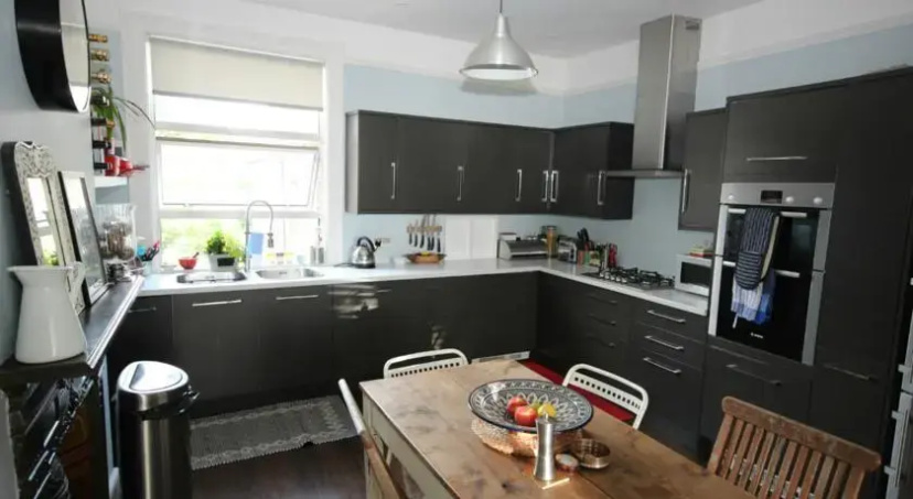 Цены на FG Property - Queens Park, Chevening Road в Лондоне