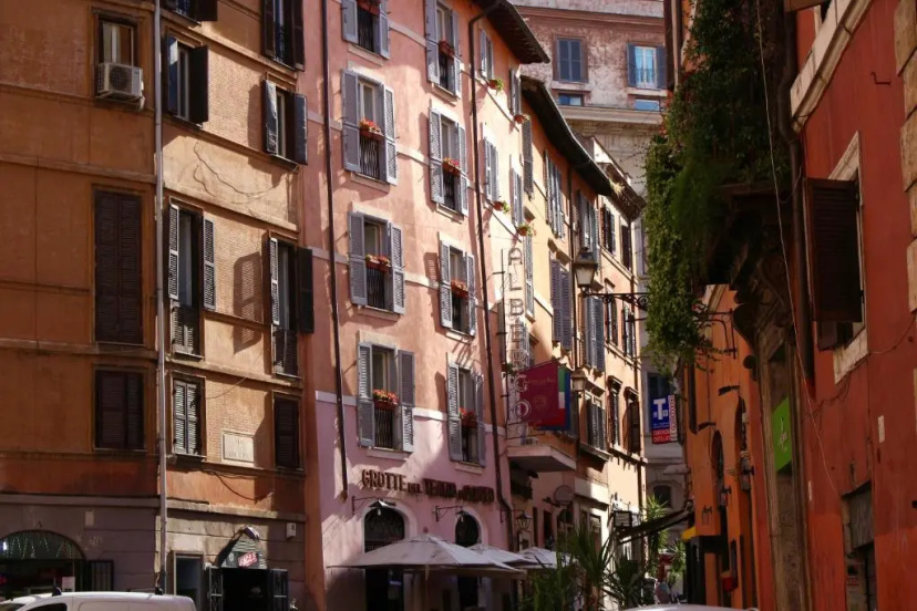 Casa Pietra — забронировать отель в Риме