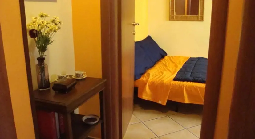 Casina Tua Corso Novara — отель с удобным расположением в Неаполе