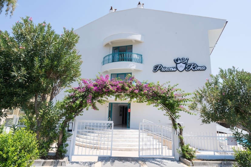 Princess Rima Apartments — отель с удобствами в Мармарисе