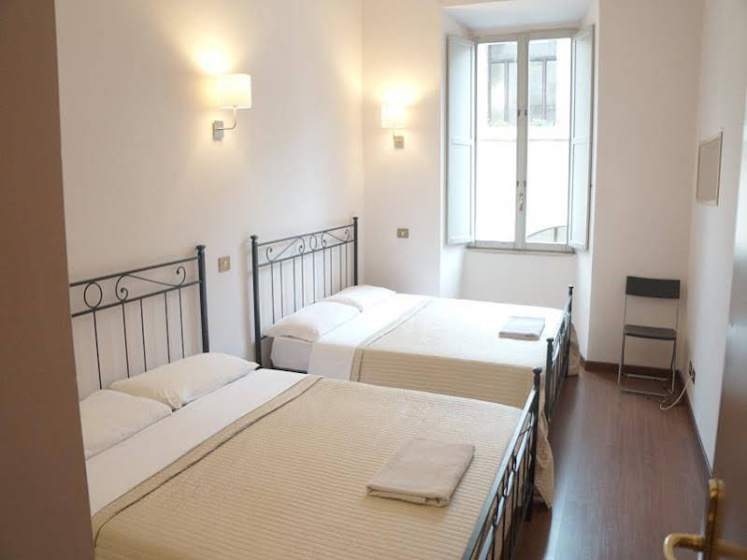Overseas 2 Guest House — комфортный отель в Риме