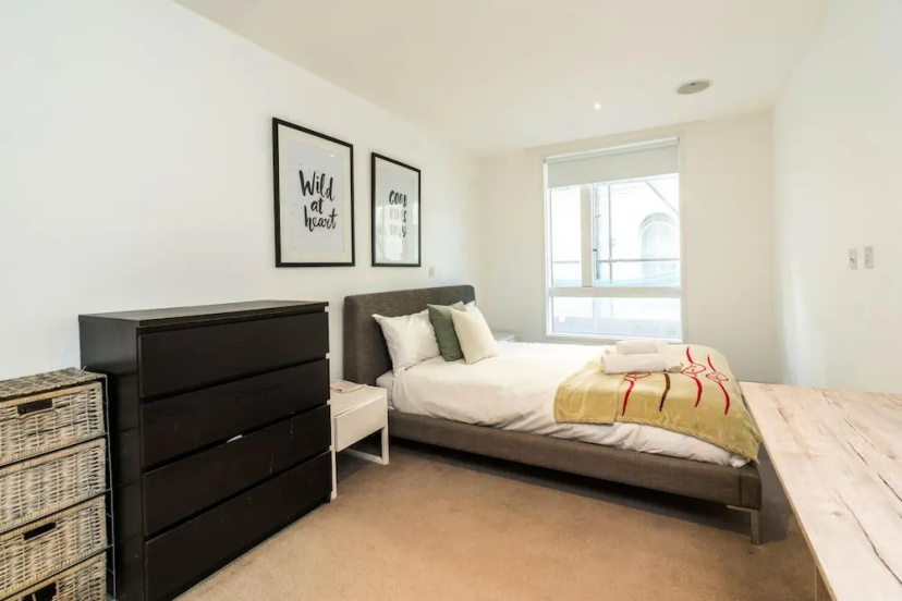 Apartment for 4 in the Heart of Shoreditch — отзывы гостей и цены