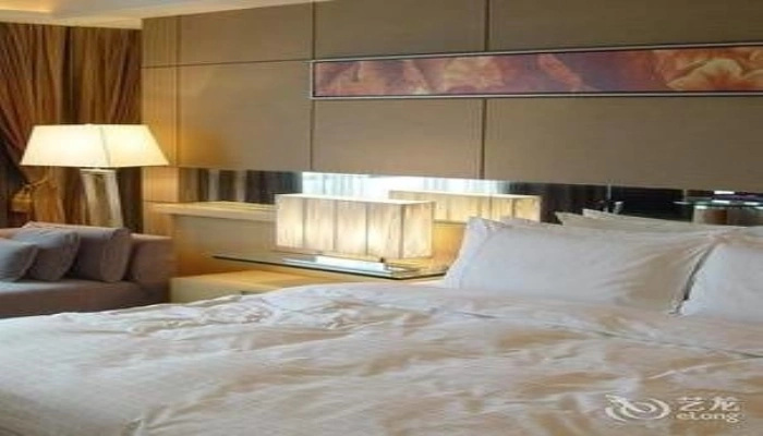 Цены на Holiday Inn Dalian Software Park Apartments в Даляне