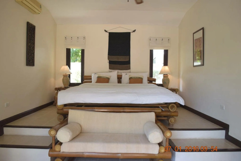 4 Bedroom Villa Gold Footsteps to Beach — отзывы гостей и цены