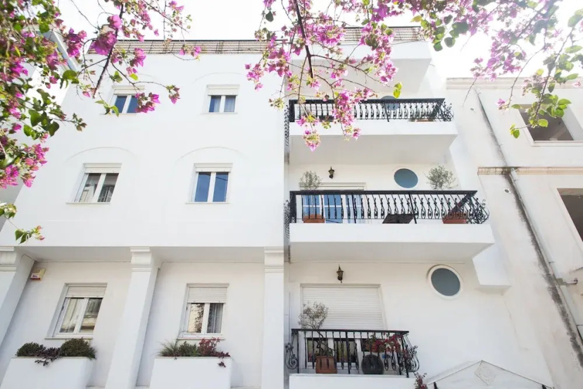 Цены на Apartment 102m² - Roof Garden with Acropolis View в Афины