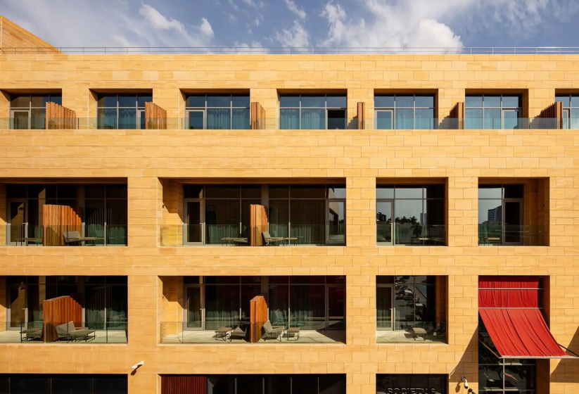 SHIRVAN Hotel City Yard Jeddah — комфортный отель в Джидде