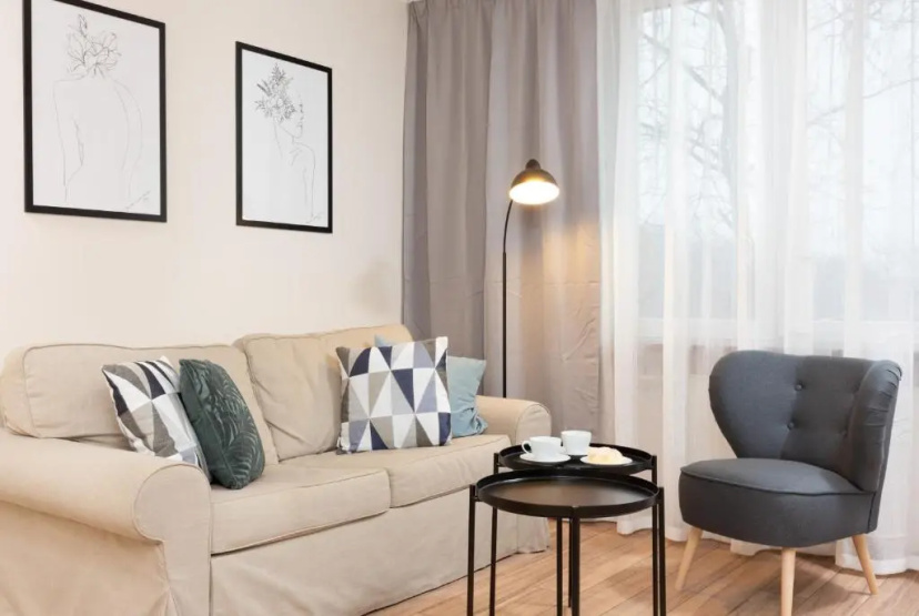 Apartment Warsaw Królewska by Renters 3 — отель в Варшаве, Польша
