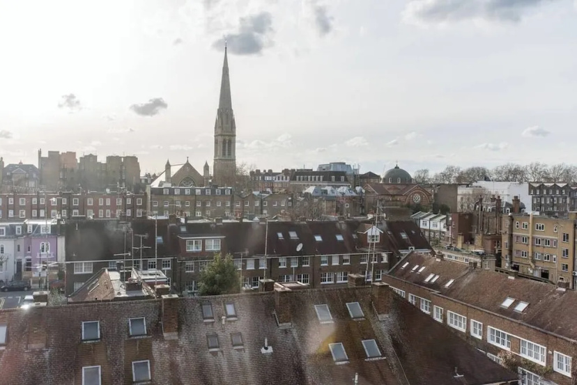Stylish 1-bedroom flat near Hyde Park — отель с удобным расположением в Лондоне