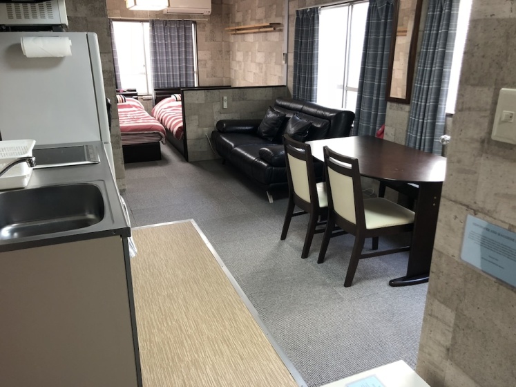 Apollo Couples Apartment at Namba 2 — отель с удобным расположением в Осаке