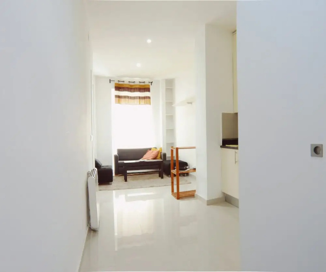 Apartamento en bajos cercano a Principe Pio AZBEXC — забронировать отель в Мадриде