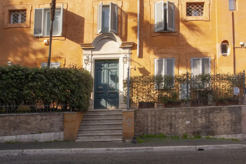 Trastevere Garibaldy Apartments — забронировать отель в Риме